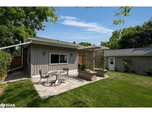 38 Lount Street, Barrie, ON - Outdoor