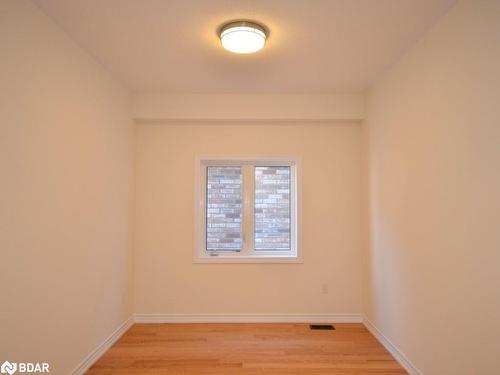 1001 Wickham Road, Innisfil, ON - Indoor Photo Showing Other Room