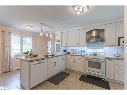 1600 Forster Avenue, Peterborough, ON - Indoor Photo Showing Kitchen With Double Sink