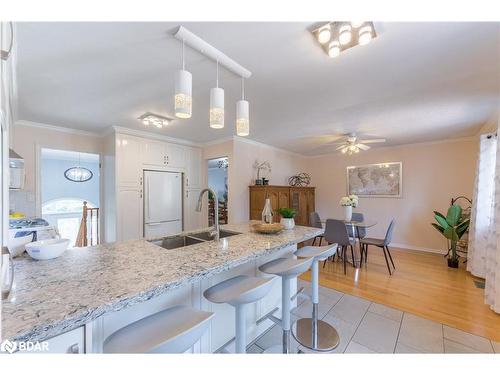 1600 Forster Avenue, Peterborough, ON - Indoor Photo Showing Kitchen With Double Sink