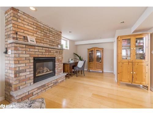 1600 Forster Avenue, Peterborough, ON - Indoor Photo Showing Living Room With Fireplace