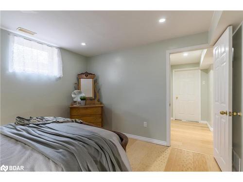 1600 Forster Avenue, Peterborough, ON - Indoor Photo Showing Bedroom