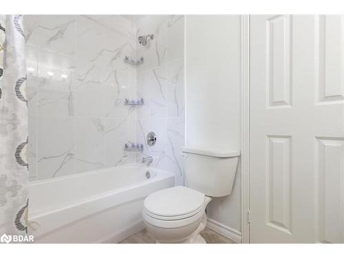 37 Loggers Run, Barrie, ON - Indoor Photo Showing Bathroom