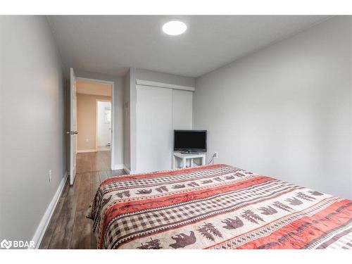 37 Loggers Run, Barrie, ON - Indoor Photo Showing Bedroom