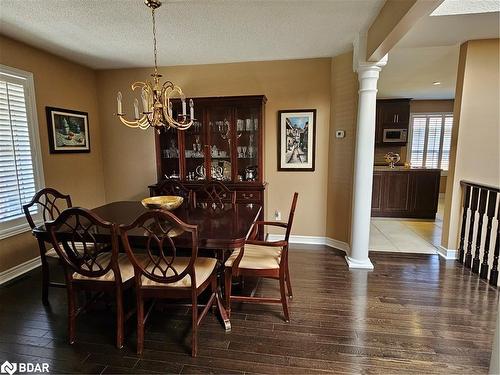 56 Bishop Drive, Barrie, ON - Indoor Photo Showing Dining Room