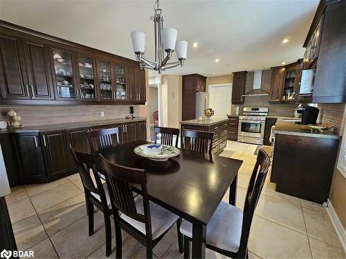 56 Bishop Drive, Barrie, ON - Indoor Photo Showing Dining Room