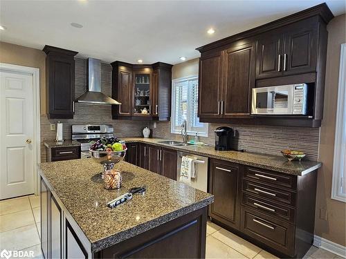 56 Bishop Drive, Barrie, ON - Indoor Photo Showing Kitchen With Double Sink