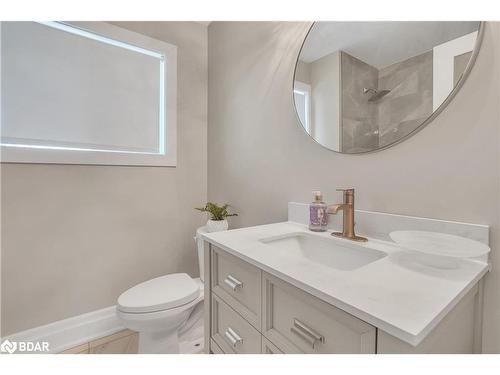 25 Keats Drive, Barrie, ON - Indoor Photo Showing Bathroom