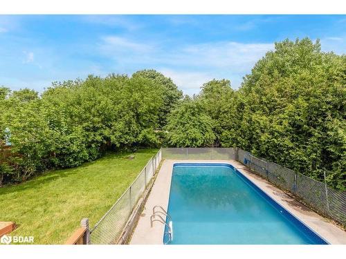 101 Bayview Drive, Barrie, ON - Outdoor With In Ground Pool With Backyard