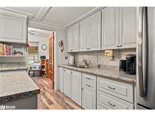 357 Southam Drive, Fenelon Falls, ON - Indoor Photo Showing Kitchen With Double Sink