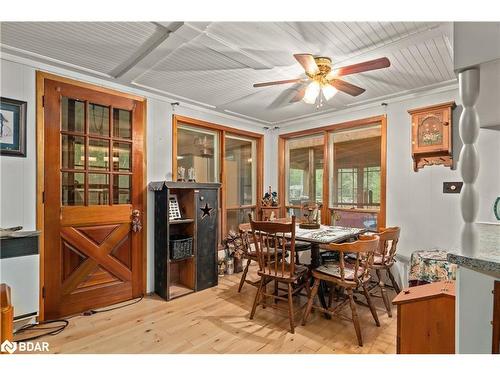 357 Southam Drive, Fenelon Falls, ON - Indoor Photo Showing Dining Room