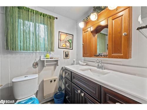 357 Southam Drive, Fenelon Falls, ON - Indoor Photo Showing Bathroom