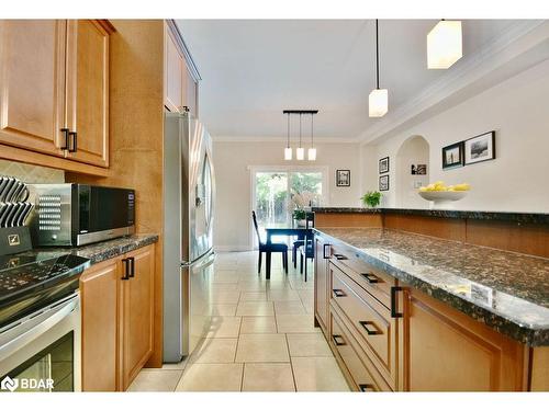 12 Lloyd Cook Drive E, Springwater, ON - Indoor Photo Showing Kitchen