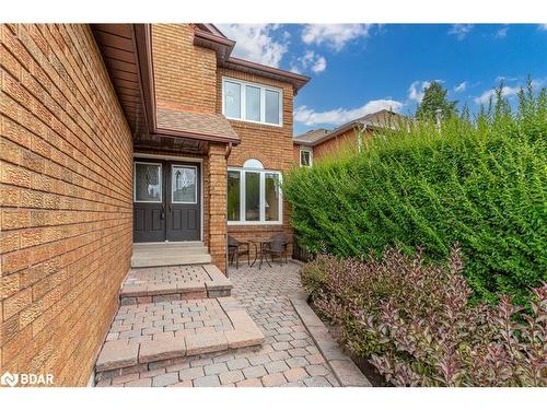 8 Appleton Trail, Brampton, ON - Outdoor