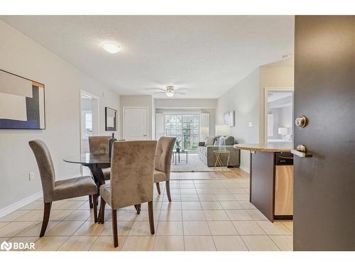 308-39 Ferndale Drive S, Barrie, ON - Indoor Photo Showing Dining Room