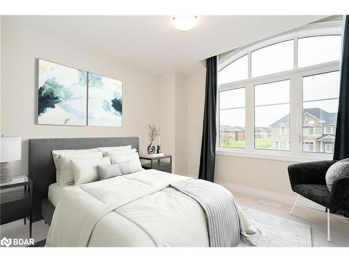 1246 Broderick Street, Innisfil, ON - Indoor Photo Showing Bedroom