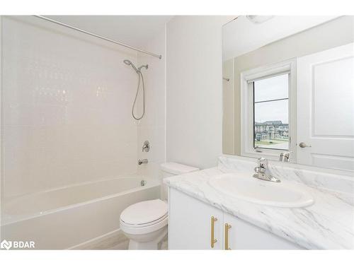 1246 Broderick Street, Innisfil, ON - Indoor Photo Showing Bathroom