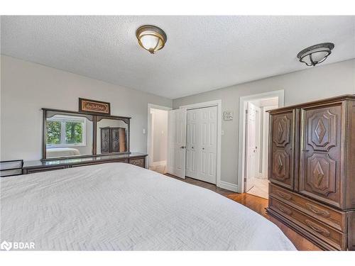 383 Codrington Street, Barrie, ON - Indoor Photo Showing Bedroom