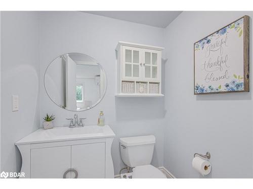 277 Nelson Street, Barrie, ON - Indoor Photo Showing Bathroom