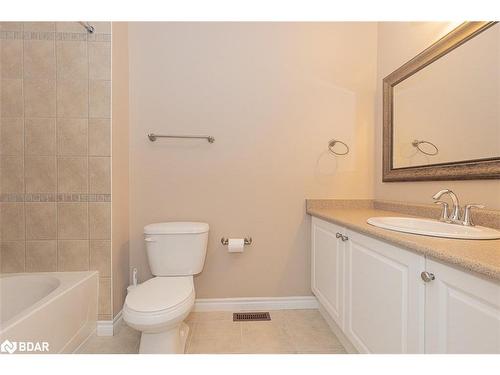 228H Crawford Street, Barrie, ON - Indoor Photo Showing Bathroom