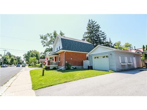 46 Church Street S, Alliston, ON - Outdoor