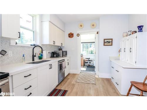 46 Church Street S, Alliston, ON - Indoor Photo Showing Kitchen