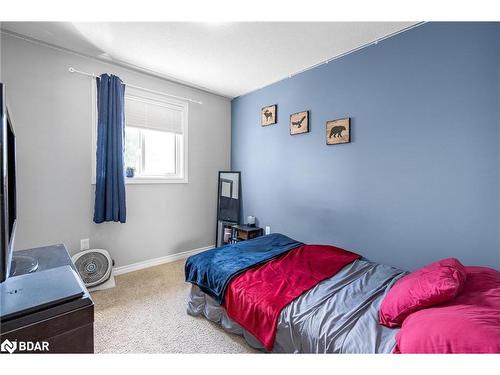 109 Ruffet Drive, Barrie, ON - Indoor Photo Showing Bedroom