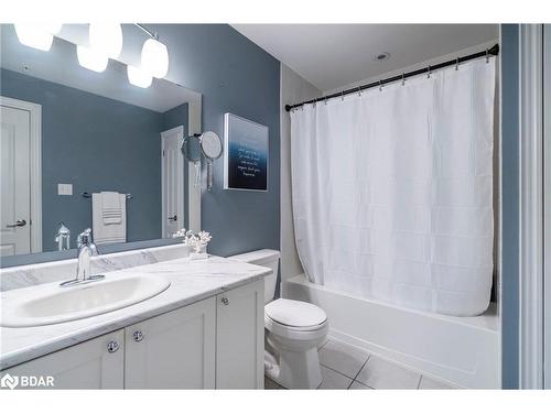 401-44 Ferndale Drive S, Barrie, ON - Indoor Photo Showing Bathroom