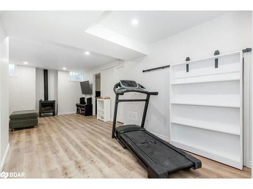 17 Clear Spring Avenue, Georgina, ON - Indoor Photo Showing Gym Room