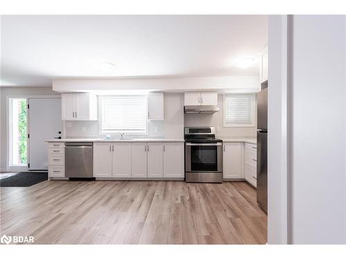 157 Shirley Avenue, Barrie, ON - Indoor Photo Showing Kitchen With Stainless Steel Kitchen