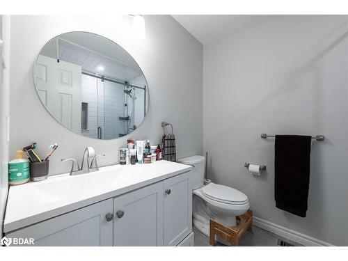 157 Shirley Avenue, Barrie, ON - Indoor Photo Showing Bathroom