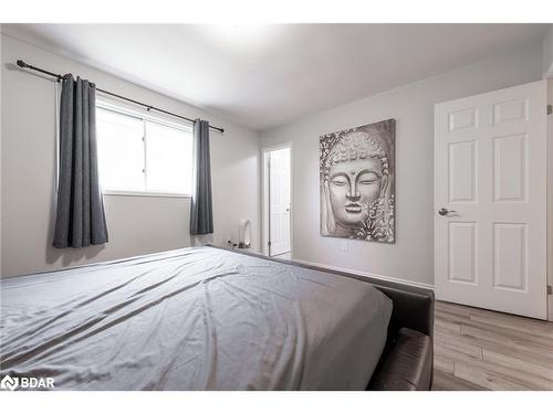 157 Shirley Avenue, Barrie, ON - Indoor Photo Showing Bedroom