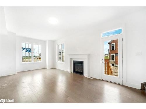 32 Mcbride Trail, Barrie, ON - Indoor Photo Showing Living Room With Fireplace