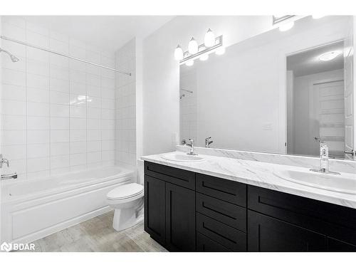 32 Mcbride Trail, Barrie, ON - Indoor Photo Showing Bathroom