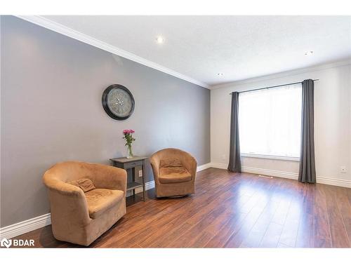 220 Mary Anne Drive, Barrie, ON - Indoor