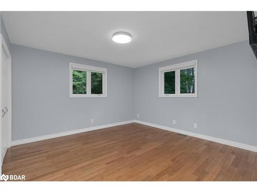 16 Joy Avenue, Oro-Medonte, ON - Indoor Photo Showing Other Room