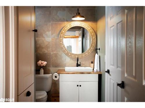 107 Revell Street, Gravenhurst, ON - Indoor Photo Showing Bathroom