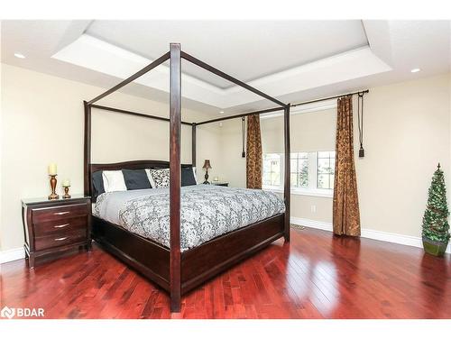 16 Deanna Drive, Wasaga Beach, ON - Indoor Photo Showing Bedroom