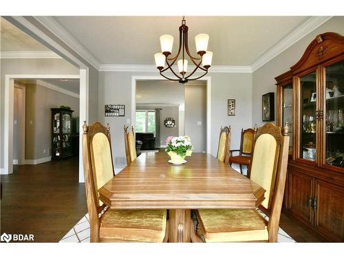 5 Kanata Court Court, Barrie, ON - Indoor Photo Showing Dining Room