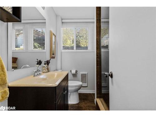 193 Snug Harbour Road, Lindsay, ON - Indoor Photo Showing Bathroom