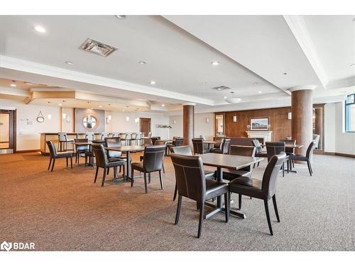 1109-33 Ellen Street, Barrie, ON - Indoor Photo Showing Dining Room