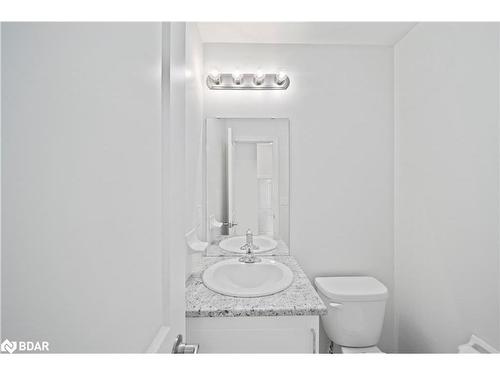 13 Gregory Avenue, Collingwood, ON - Indoor Photo Showing Bathroom