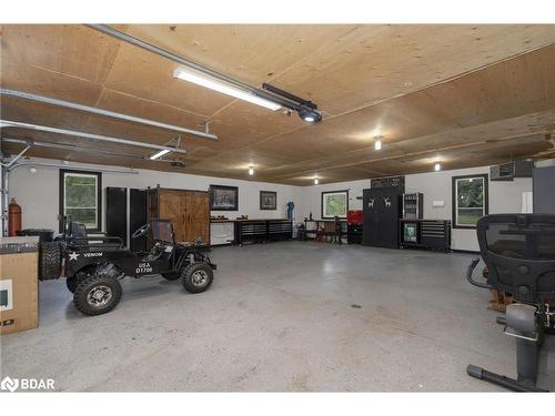 8109 93 Highway, Tiny, ON - Indoor Photo Showing Garage