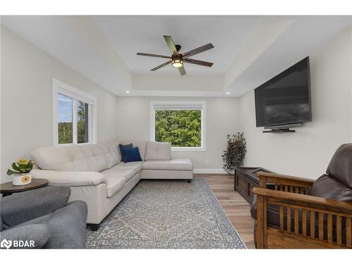 8109 93 Highway, Tiny, ON - Indoor Photo Showing Living Room