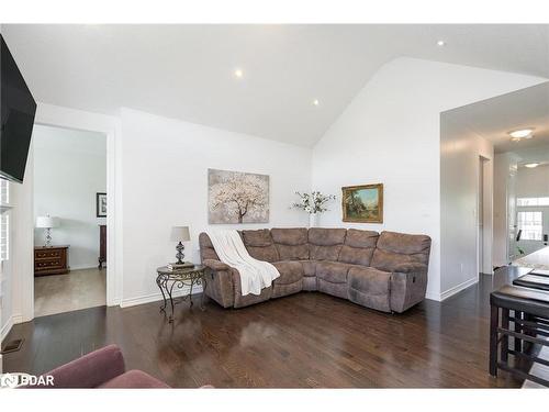 19 Cameron Street, Springwater, ON - Indoor Photo Showing Living Room