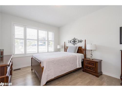 19 Cameron Street, Springwater, ON - Indoor Photo Showing Bedroom