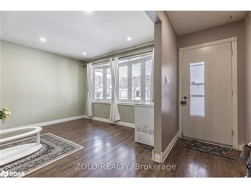 31 Applewood Lane, London, ON - Indoor Photo Showing Other Room