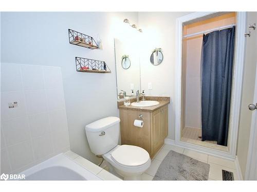 1117 Westmount Avenue, Innisfil, ON - Indoor Photo Showing Bathroom