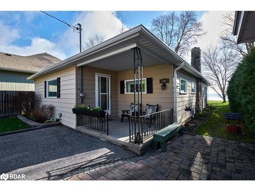 297 Beach Road, Innisfil, ON - Outdoor With Deck Patio Veranda