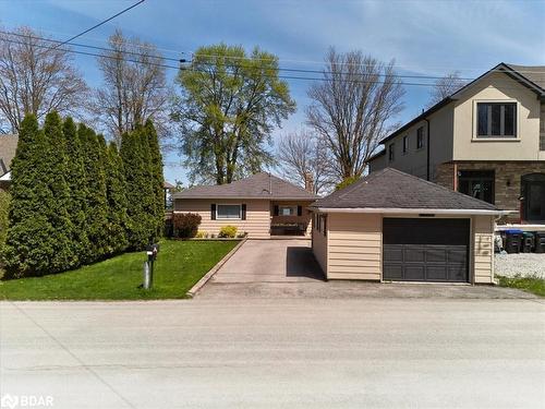 297 Beach Road, Innisfil, ON - Outdoor